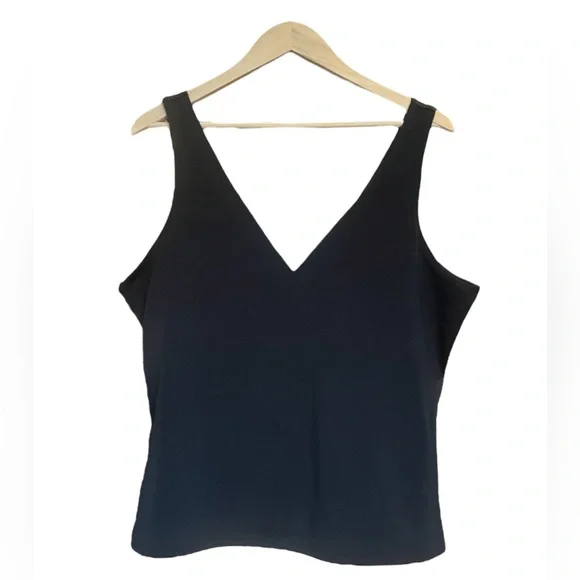 Express Body Contour V-Neck High Compression Tank in Black - Size XL - Picture 1 of 7